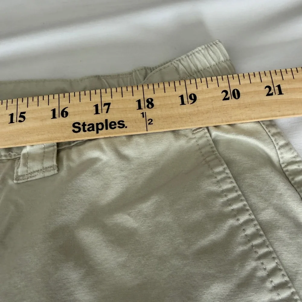LL Bean Comfort Waist Cargo Shorts Mens 42 Khaki Tan Cotton Twill 2B2476 9